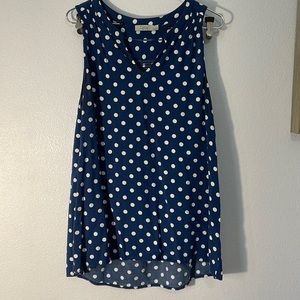 Blue and white polka dot sleeveless blouse - size L